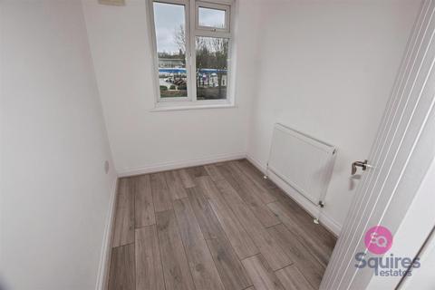 2 bedroom house to rent, Shenley Road, Borehamwood