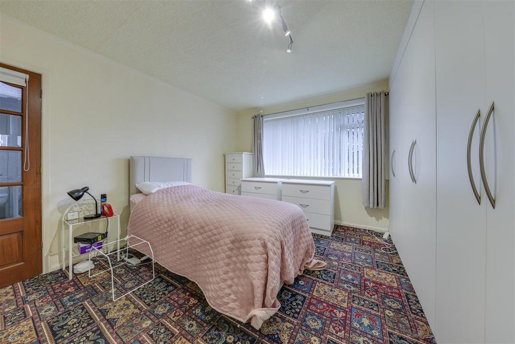 Bed 1 Alt
