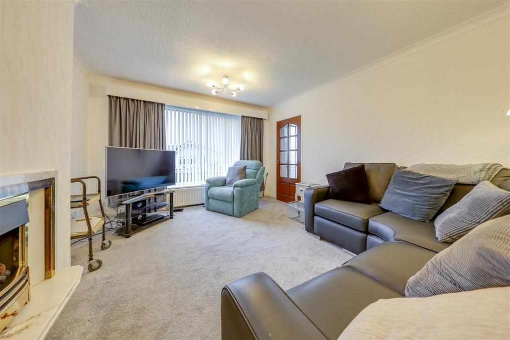 Lounge Alt 2