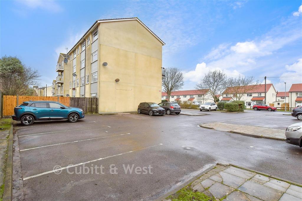 Driveway/Parking