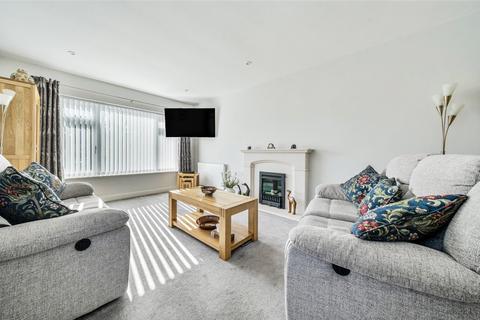 4 bedroom detached bungalow for sale, Ringwood Drive, North Baddesley, Southampton, Hampshire