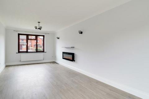 3 bedroom detached house to rent, 12 Meadowbank Road, Hereford, HR1 2ST