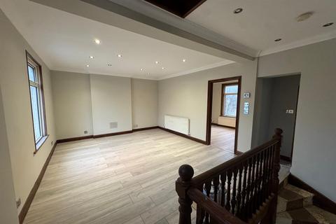 2 bedroom maisonette for sale, South Croydon CR2