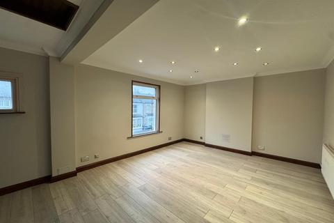 2 bedroom maisonette for sale, South Croydon CR2