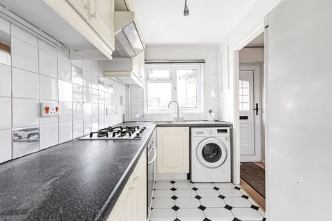 2 bedroom terraced house for sale, Gowar Field, South Mimms, EN6