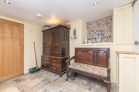 4 bedroom detached house for sale, Lee Lane, Halifax