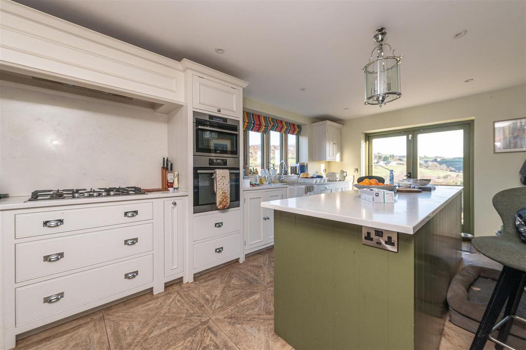 Breakfast Kitchen