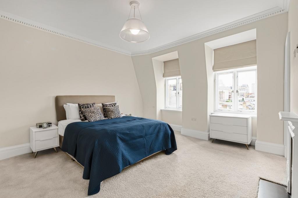 HDWE-Weymouth St-...