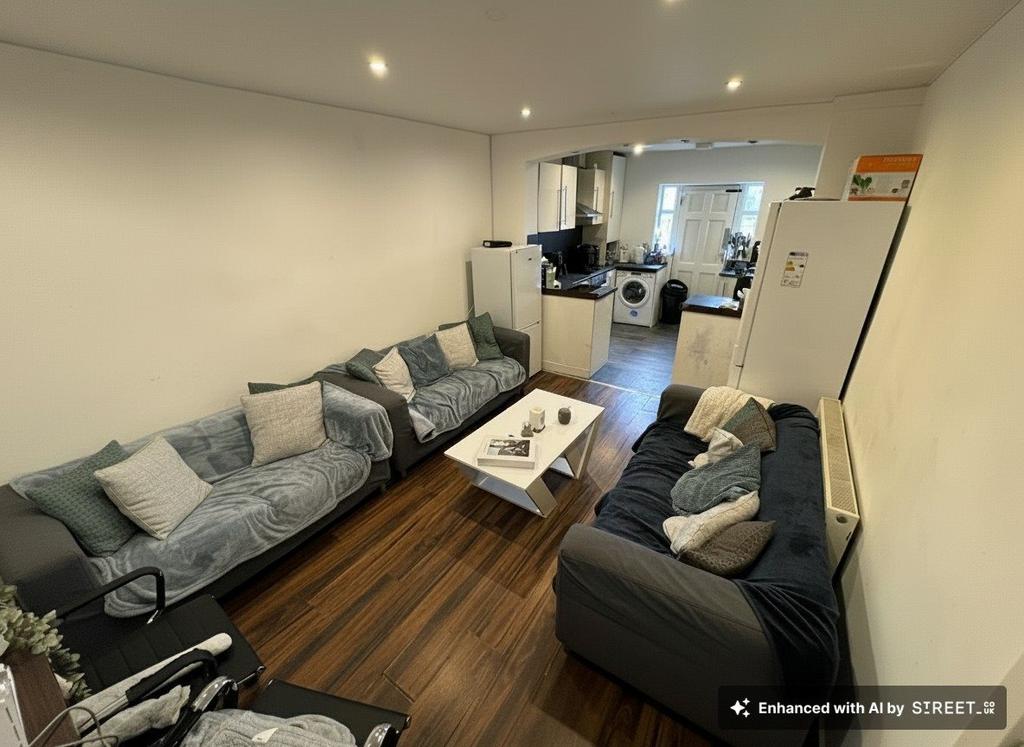 Living Room (2)