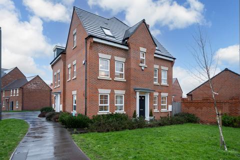 4 bedroom semi-detached house for sale, Armstrong Fields, Aylesbury HP22