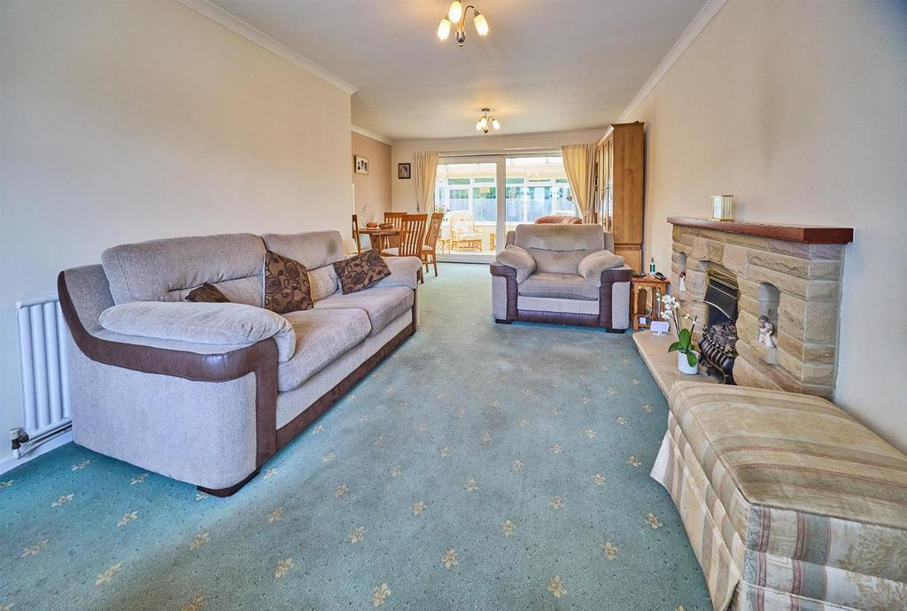 Lounge Dining Room