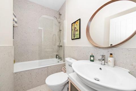 1 bedroom flat for sale, Whitbread Road, Brockley, London, SE