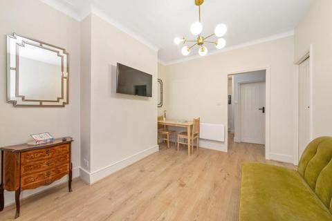 1 bedroom flat for sale, Whitbread Road, Brockley, London, SE4