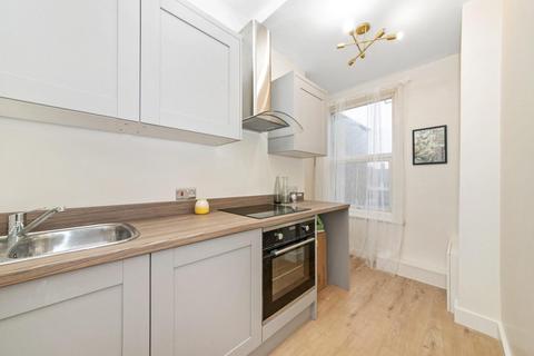 1 bedroom flat for sale, Whitbread Road, Brockley, London, SE4