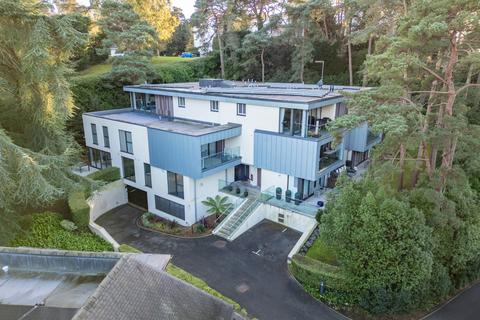 3 bedroom apartment for sale, Lilliput Road, Poole, Dorset, BH14
