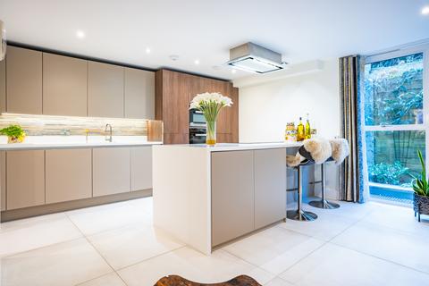 3 bedroom apartment for sale, Lilliput Road, Poole, Dorset, BH14