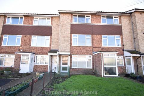 2 bedroom maisonette for sale, Battery Close, Gosport