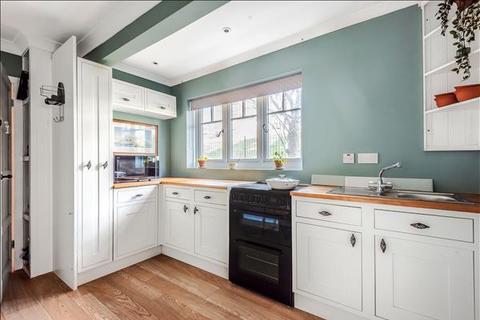 undefined, Room at Waltham Road,OVERTON