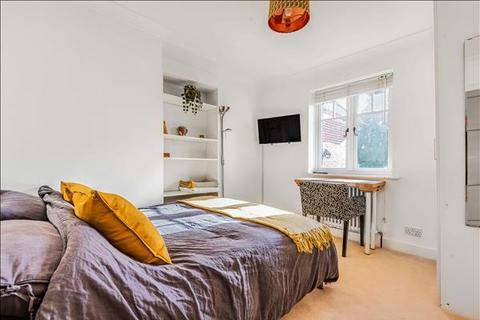 undefined, Room at Waltham Road,OVERTON