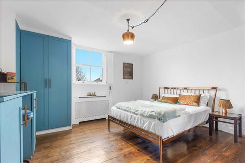 1 bedroom apartment to rent, St Ann's Villas, London, W11