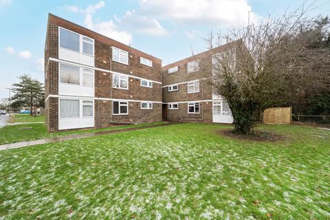 Juniper Square, Hampshire PO9