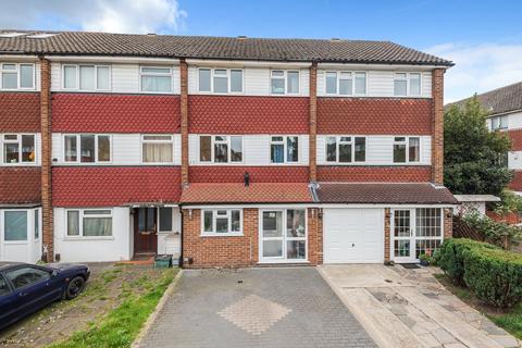 undefined, Alanthus Close, Lee