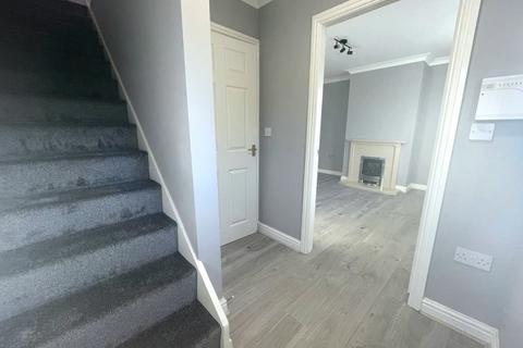 3 bedroom detached house to rent, 1 Sandringham Road, Hindley