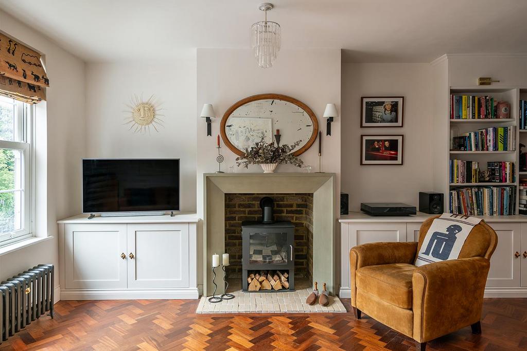 Fire Place.JPG
