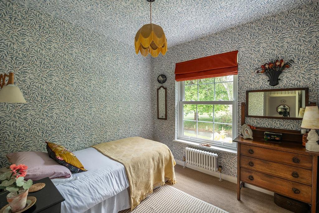 Bedroom 3.JPG