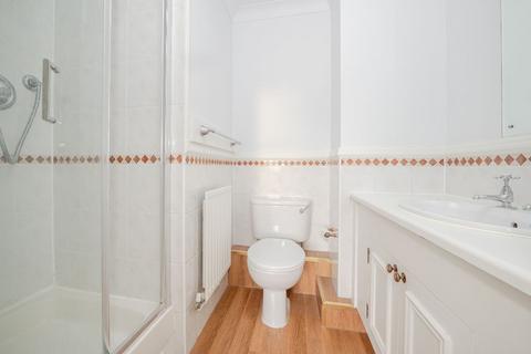 2 bedroom apartment for sale, Hampton Road, Twickenham Green