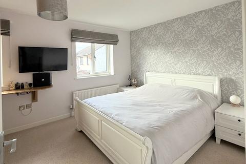 2 bedroom semi-detached house for sale, Shellthorn Grove, Bridgwater, Somerset, TA6