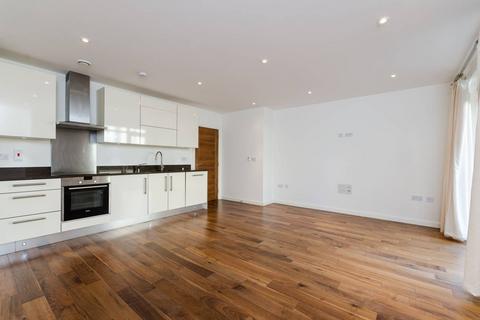2 bedroom flat to rent, Wyfold Road, Munster Village, London, SW6