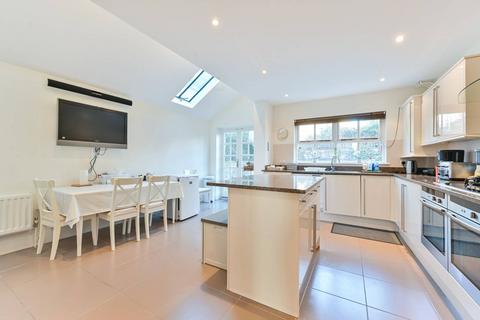 undefined, Tournay Road, Fulham, London, SW6