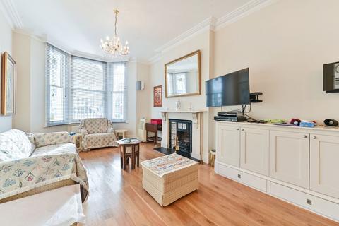 Tournay Road, Fulham, London, SW6