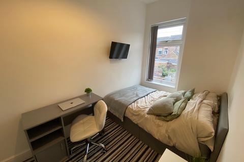 1 bedroom terraced house to rent, Guildford Street, Stoke-on-Trent, ST4