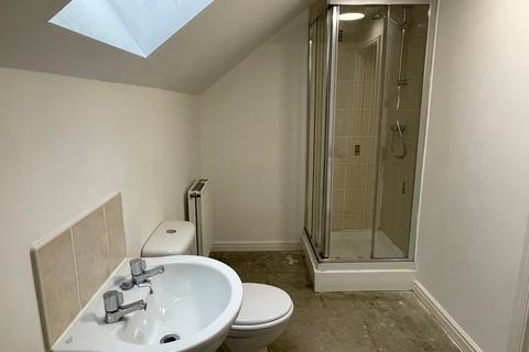 3 bedroom terraced house to rent, Watson Park, Spennymoor, County Durham, DL16