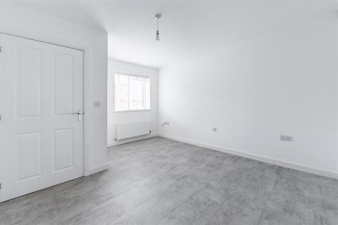 3 bedroom detached house for sale, Rowchester Way, Holystone, NE27