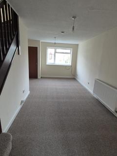 2 bedroom semi-detached house to rent, Trajans Way, Shepton Mallet