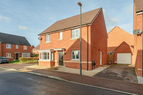 4 bedroom detached house for sale, Court Farm Close, Pamington, Tewkesbury