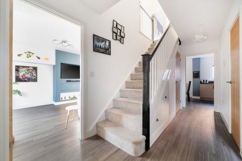 4 bedroom detached house for sale, Court Farm Close, Pamington, Tewkesbury