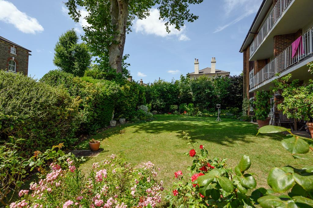 8 Vincent Court-21.j