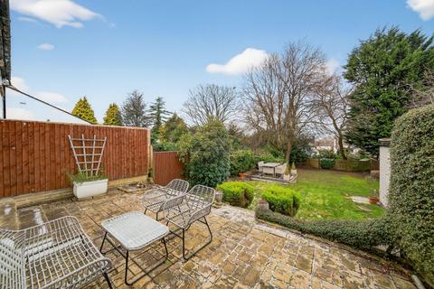 3 bedroom semi-detached house for sale, Hawksworth Lane, Guiseley, Leeds, West Yorkshire, LS20