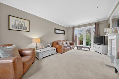 3 bedroom semi-detached house for sale, Hawksworth Lane, Guiseley, Leeds, West Yorkshire, LS20