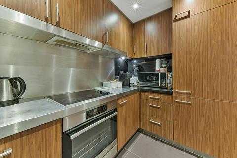 1 bedroom flat to rent, New Providence Wharf, Fairmont Avenue, London, E14