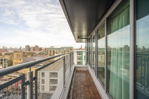 2 bedroom flat to rent, Hardwicks Square, Wandsworth, London, SW18