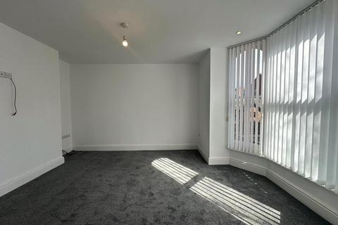 2 bedroom property to rent, 477 Lord Street, Southport, PR9