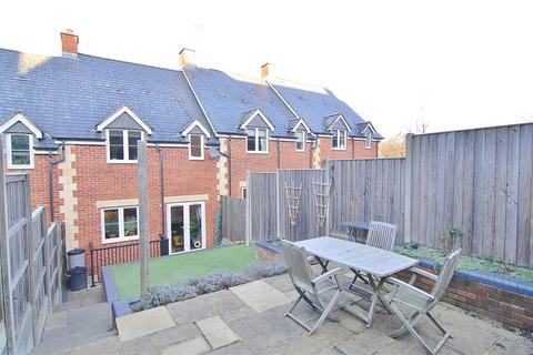 undefined, Ben Grazebrooks Well, Stroud, Gloucestershire, GL5
