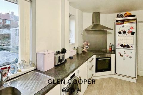 2 bedroom semi-detached house for sale, Bevin Crescent, Wakefield WF1