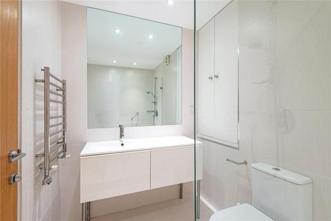 Studio to rent, Hall Road, St. John's Wood, London, NW8