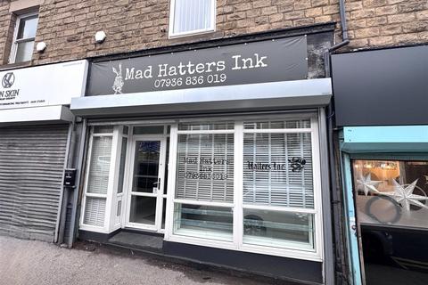Shop to rent - Station Road, Wombwell, Barnsley